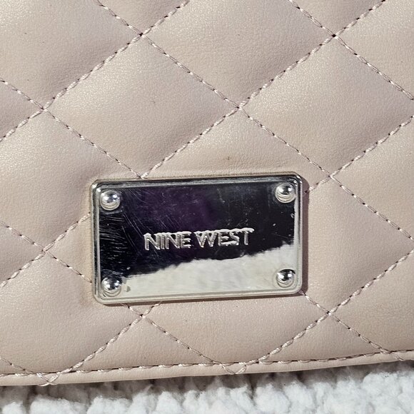 Nine West Quilted Crossbody Purse – Beige, Metal Logo Plate, Zipper Closure - Picture 2 of 8